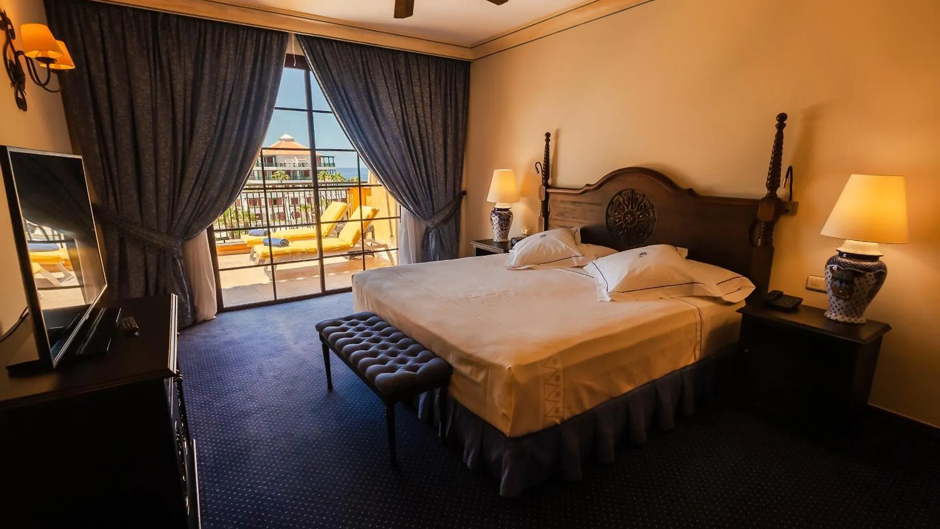 Europe Villa Cortes GL Playa de las Americas  5*, Playa de las Americas (Tenerife) Spagna